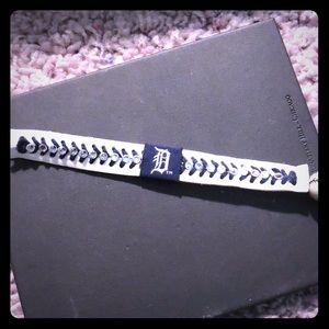 Detroit Tigers baseball rhinestone game bracelet